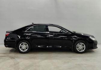 Подержанный автомобиль Toyota Camry Sedan 2015 года (4 фото)