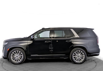 Подержанный автомобиль Cadillac Escalade Suv 2021 года (8 фото)