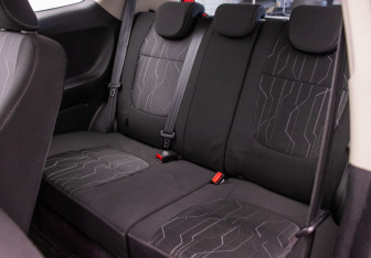 Подержанный автомобиль Kia Picanto 2011 года (11 фото)