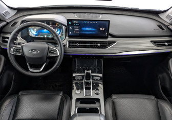 Подержанный автомобиль Chery Tiggo 8 Pro 2021 года (14 фото)