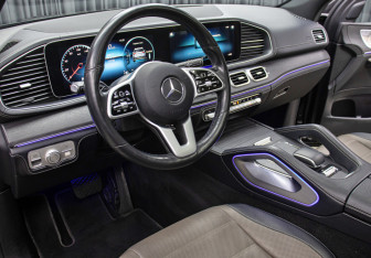 Подержанный автомобиль Mercedes-Benz GLE 2020 года (16 фото)