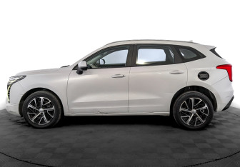 Подержанный автомобиль Haval Jolion 2022 года (8 фото)