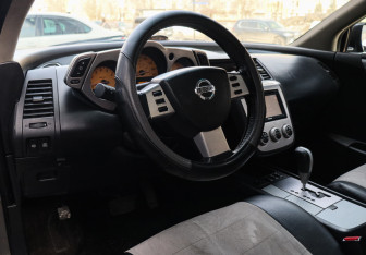 Подержанный автомобиль Nissan Murano Suv 2005 года (14 фото)