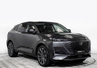 Подержанный автомобиль Changan UNI-K 2024 года (3 фото)