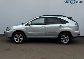 Подержанный автомобиль Lexus RX 2005 года (8 фото)