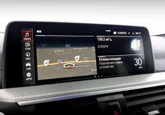 Подержанный автомобиль BMW X4 2021 года (28 фото)