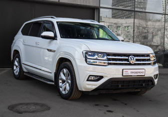 Подержанный автомобиль Volkswagen Teramont 2018 года (3 фото)