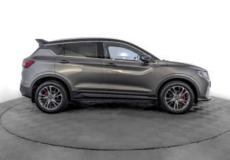 Подержанный автомобиль Geely Coolray 2023 года (4 фото)