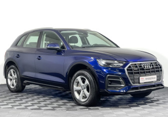 Подержанный автомобиль Audi Q5 2021 года (3 фото)
