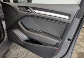 Подержанный автомобиль Audi A3 Sedan 2019 года (23 фото)