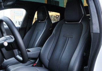 Подержанный автомобиль Zeekr X 2023 года (22 фото)