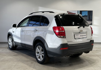 Подержанный автомобиль Chevrolet Captiva 2014 года (7 фото)