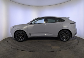 Подержанный автомобиль Changan UNI-K 2023 года (8 фото)