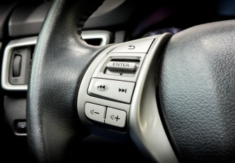 Подержанный автомобиль Nissan X-Trail 2017 года (26 фото)