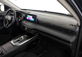 Подержанный автомобиль Haval Jolion 2022 года (12 фото)