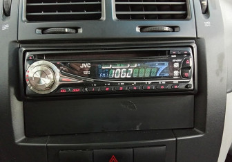 Подержанный автомобиль Kia Cerato Sedan 2008 года (13 фото)