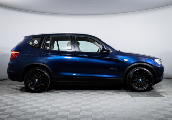 Подержанный автомобиль BMW X3 2012 года (4 фото)