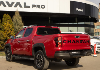 Подержанный автомобиль Changan Hunter Plus 2023 года (5 фото)