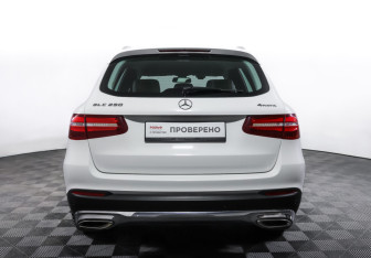 Подержанный автомобиль Mercedes-Benz GLC Coupe 2017 года (6 фото)