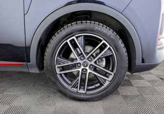 Подержанный автомобиль Changan CS55PLUS 2023 года (18 фото)