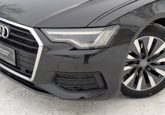 Подержанный автомобиль Audi A6 Sedan 2019 года (16 фото)