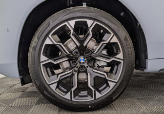 Новый BMW X3 2025 (7 фото)