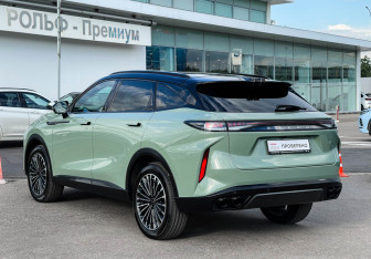 Подержанный автомобиль Exeed RX 2024 года (7 фото)
