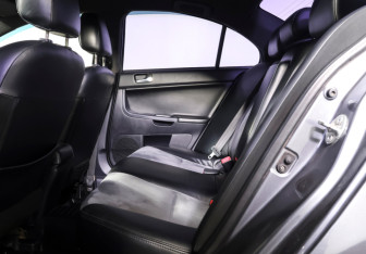 Подержанный автомобиль Mitsubishi Lancer Sedan 2008 года (11 фото)