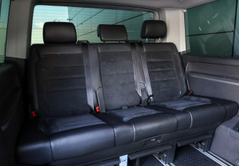 Подержанный автомобиль Volkswagen Multivan 2019 года (14 фото)