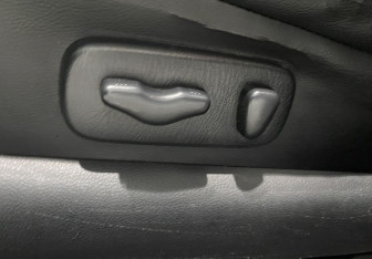 Подержанный автомобиль Nissan Teana 2007 года (20 фото)