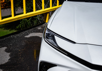 Подержанный автомобиль Toyota Camry Sedan 2025 года (17 фото)