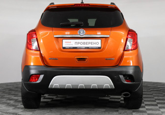 Подержанный автомобиль Opel Mokka 2014 года (6 фото)