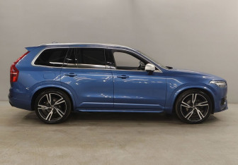 Подержанный автомобиль Volvo XC90 2016 года (5 фото)