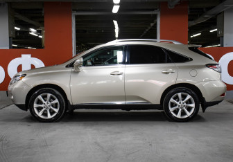 Подержанный автомобиль Lexus RX 2012 года (8 фото)