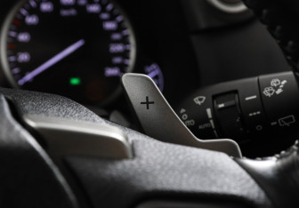 Подержанный автомобиль Lexus NX 2018 года (14 фото)