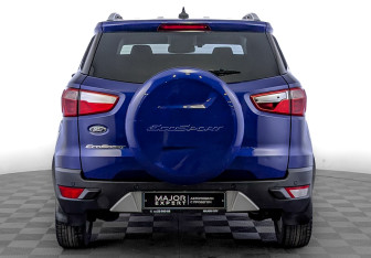 Подержанный автомобиль Ford EcoSport 2017 года (6 фото)