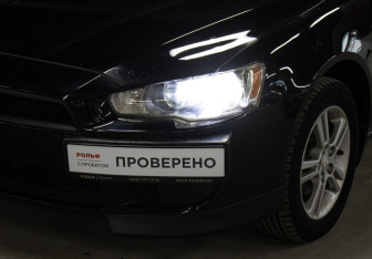 Подержанный автомобиль Mitsubishi Lancer Sedan 2007 года (20 фото)