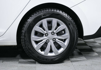 Подержанный автомобиль Hyundai Solaris Sedan 2020 года (5 фото)