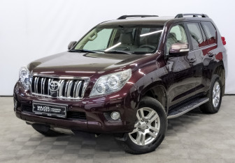 Подержанный автомобиль Toyota Land Cruiser Prado 2011 года (1 фото)