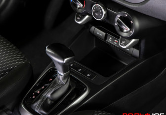 Подержанный автомобиль Nissan Almera Sedan 2006 года (14 фото)