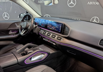 Подержанный автомобиль Mercedes-Benz GLE 2020 года (13 фото)