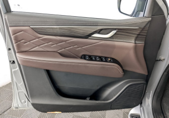 Подержанный автомобиль Oting Paladin 2024 года (19 фото)