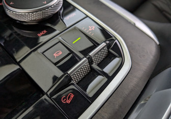 Подержанный автомобиль BMW X7 2019 года (23 фото)