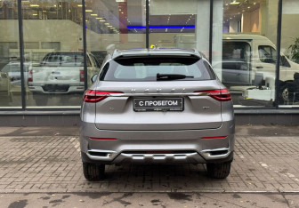 Подержанный автомобиль Haval F7 2021 года (7 фото)
