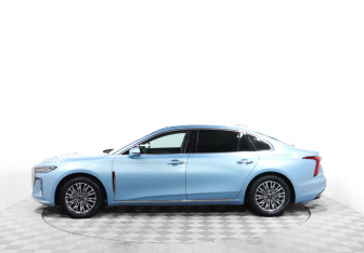 Подержанный автомобиль Hongqi H5 2024 года (8 фото)