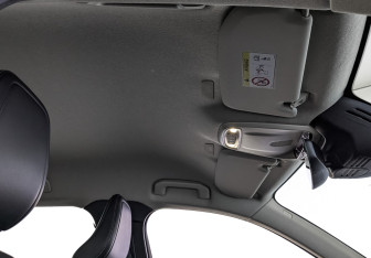 Подержанный автомобиль Volvo XC40 2018 года (22 фото)