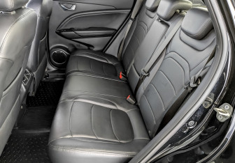 Подержанный автомобиль Evolute i-JOY 2023 года (12 фото)