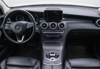 Подержанный автомобиль Mercedes-Benz GLC Coupe 2019 года (13 фото)