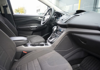 Подержанный автомобиль Ford Kuga 2013 года (11 фото)