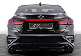 Подержанный автомобиль Kia Cerato Sedan 2020 года (6 фото)